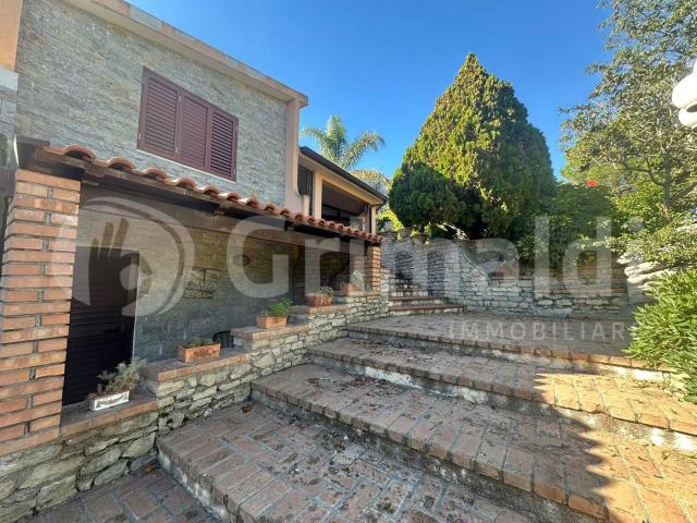 Villa Indipendente in vendita a Calabria, Reggio Calabria