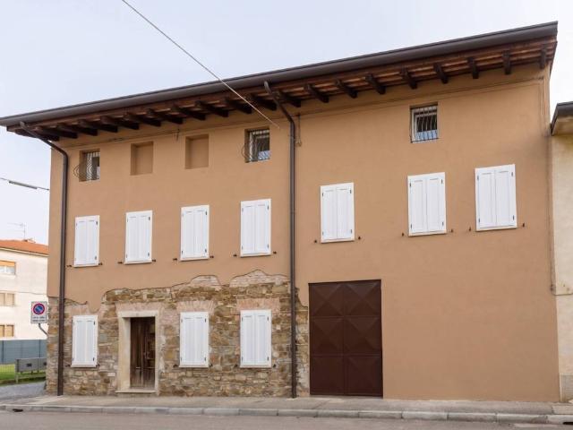 Villa Indipendente in vendita a San Lorenzo Isontino / San Lurinç Lisuntin, Gorizia / Gurize / Gorica