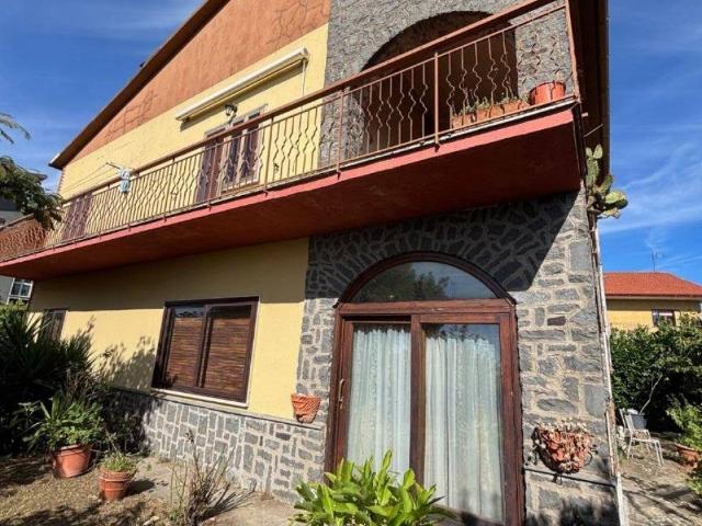 Villa Indipendente in vendita a San Lorenzo Nuovo, Viterbo