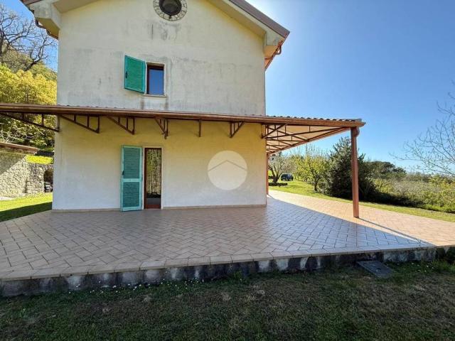 Villa Indipendente in vendita a Calabria, Cosenza