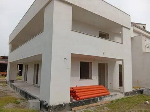 Villa Indipendente in vendita a San Marcellino, Campania