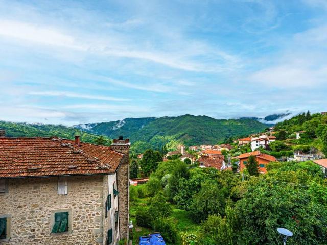 Villa Indipendente in vendita a Piteglio, Toscana