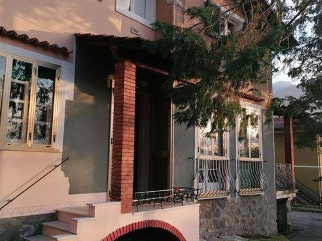 Villa Indipendente in vendita a Piteglio, Pistoia