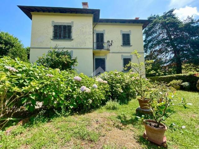 Villa Indipendente in vendita a Piteglio, Pistoia