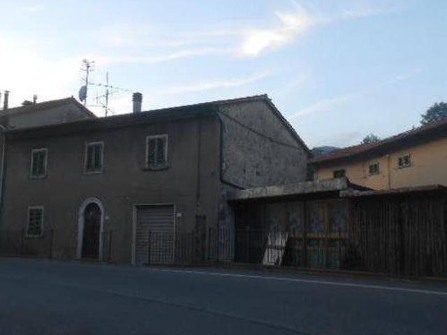 Villa Indipendente in vendita a Piteglio, Toscana