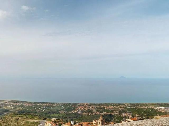 Villa Indipendente in vendita a San Marco D'alunzio, Sicilia