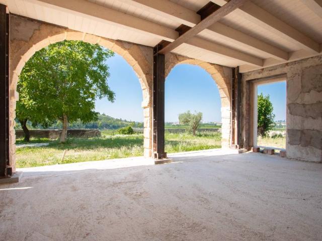 Villa Indipendente in vendita a Lavagno, San Martino Buon Albergo