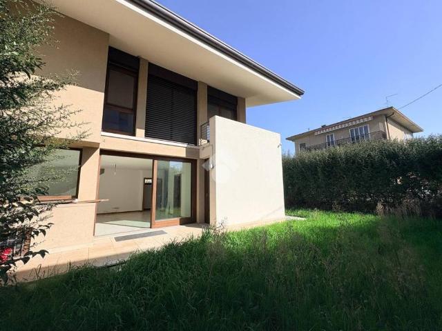 Villa Indipendente in vendita a San Martino Buon Albergo, Veneto