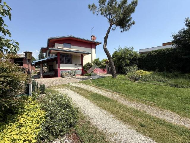 Villa Indipendente in vendita a San Martino Di Lupari, Veneto
