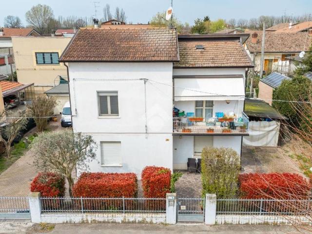 Villa Indipendente in vendita a Pianura Reggiana, Re
