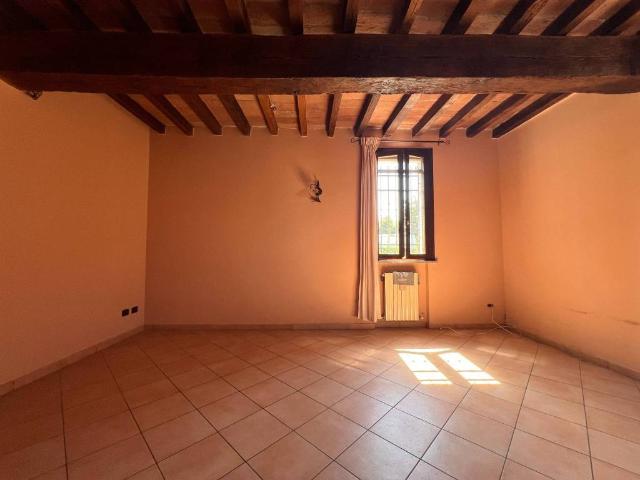 Villa Indipendente in vendita a Pianura Reggiana, Re