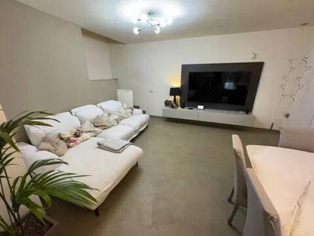 Villa Indipendente in vendita a Pianura Reggiana, Re