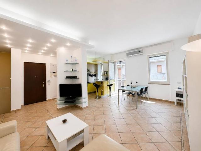 Villa Indipendente in vendita a San Martino In Strada, Lombardia