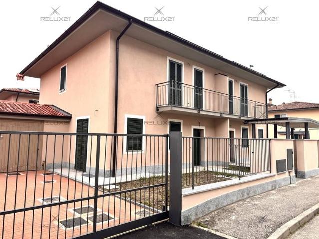 Villa Indipendente in vendita a San Martino Siccomario, Lombardia