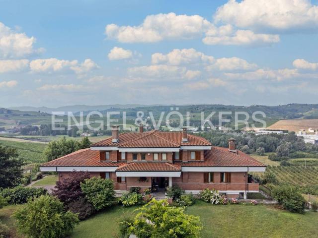 Villa Indipendente in vendita a Piemonte, Asti