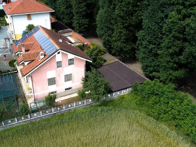 Villa Indipendente in vendita a Piemonte, Torino