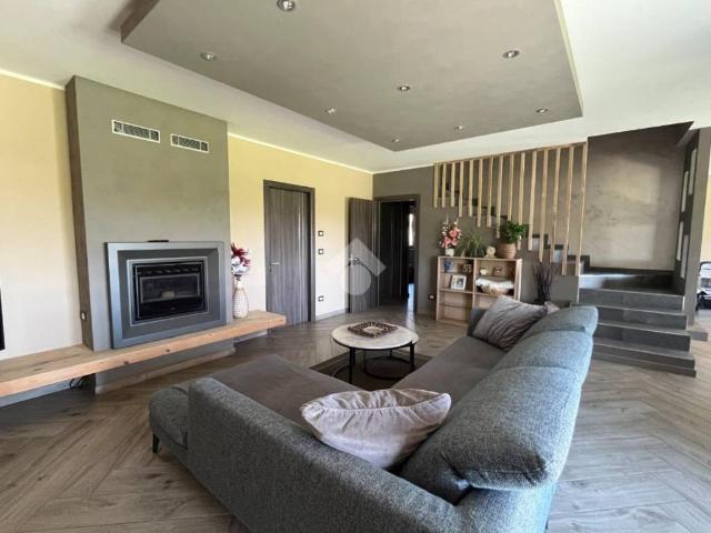 Villa Indipendente in vendita a Santa Lucia, Piemonte