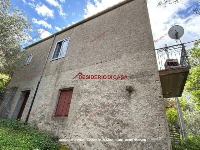 Villa Indipendente in vendita a San Mauro Castelverde, Sicilia