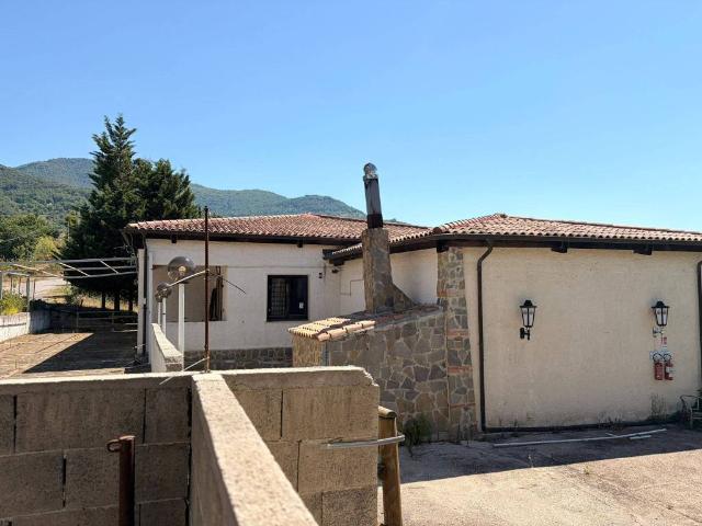 Villa Indipendente in vendita a San Mauro Cilento, Campania