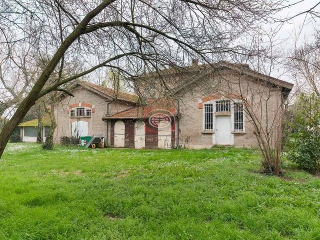 Villa Indipendente in vendita a San Mauro Pascoli, Reggio Emilia