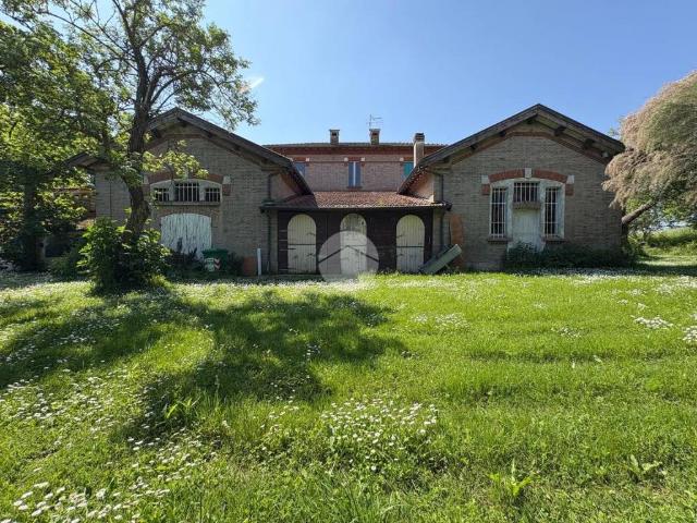 Villa Indipendente in vendita a San Mauro Pascoli, Reggio Emilia
