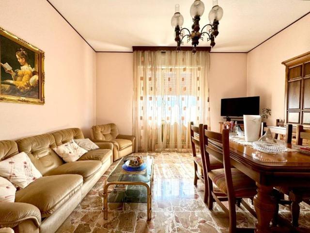 Villa Indipendente in vendita a San Mauro Pascoli, Reggio Emilia