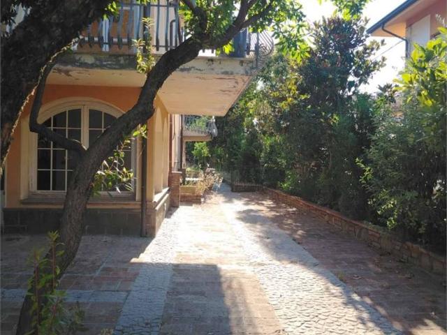 Villa Indipendente in vendita a San Mauro Pascoli, Reggio Emilia