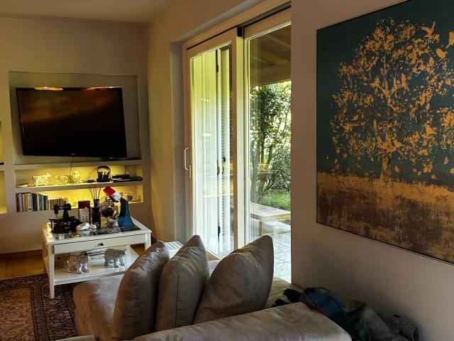 Villa Indipendente in vendita a Sambuy, Piemonte
