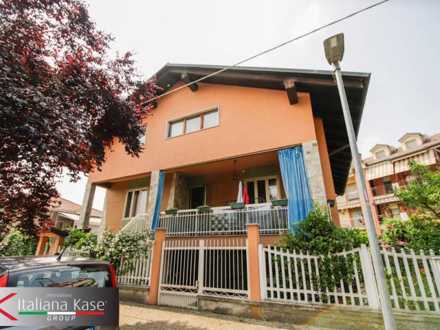 Villa Indipendente in vendita a Oltrepo, Piemonte
