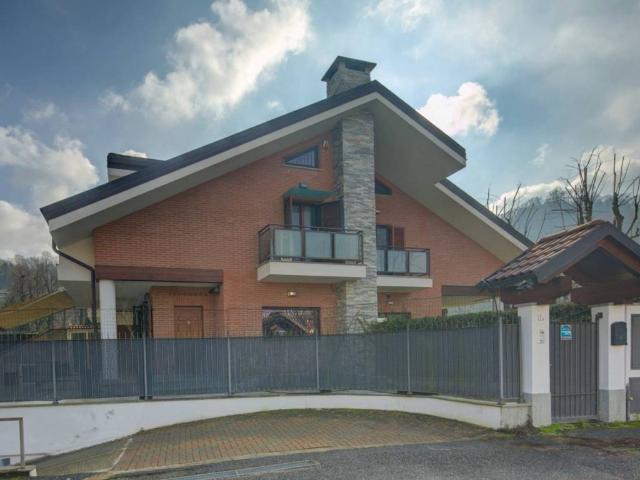Villa Indipendente in vendita a Centro, Piemonte