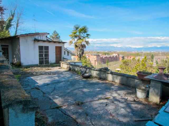 Villa Indipendente in vendita a Centro, Piemonte