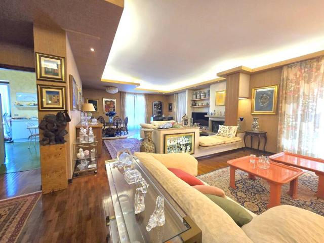 Villa Indipendente in vendita a Sambuy, Piemonte