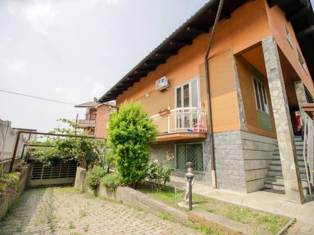 Villa Indipendente in vendita a Oltrepo, Piemonte