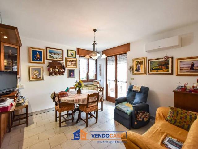 Villa Indipendente in vendita a Oltrepo, Piemonte