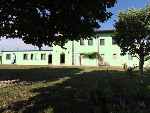 Villa Indipendente in vendita a San Giorgio al Tagliamento, San Michele Al Tagliamento