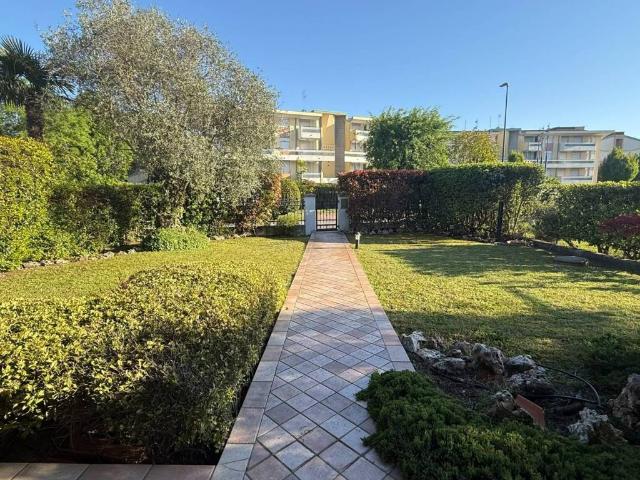 Villa Indipendente in vendita a Lido dei Pini, San Michele Al Tagliamento
