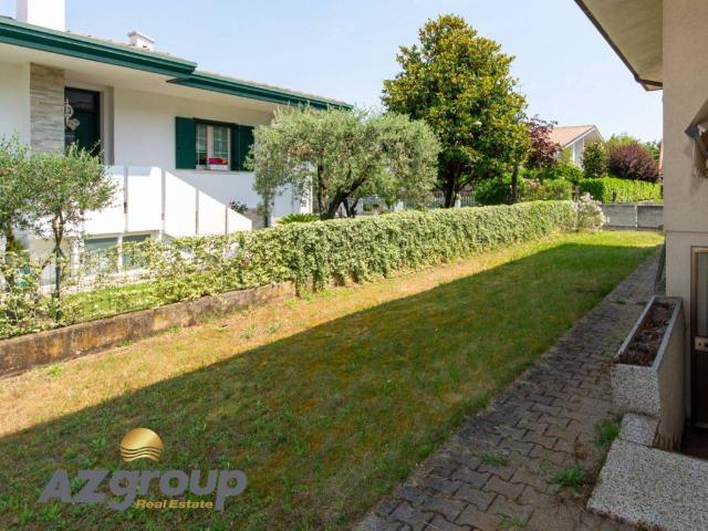 Villa Indipendente in vendita a Lido dei Pini, San Michele Al Tagliamento