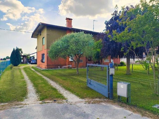 Villa Indipendente in vendita a San Michele Al Tagliamento, Veneto