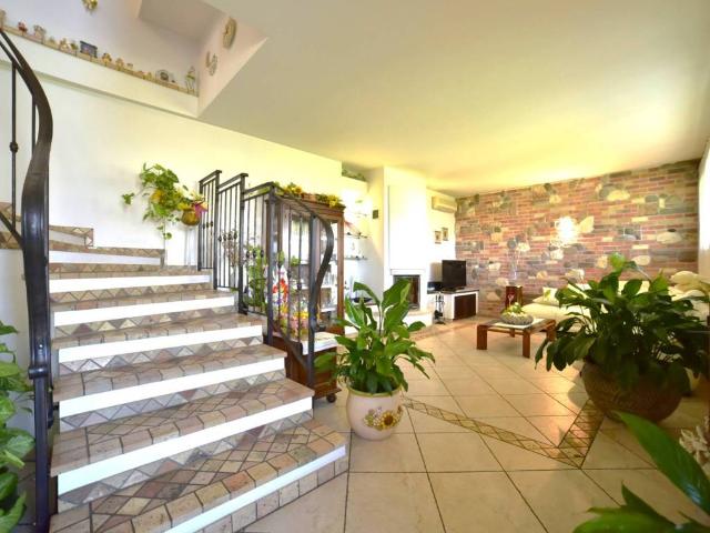 Villa Indipendente in vendita a San Michele Al Tagliamento, Veneto