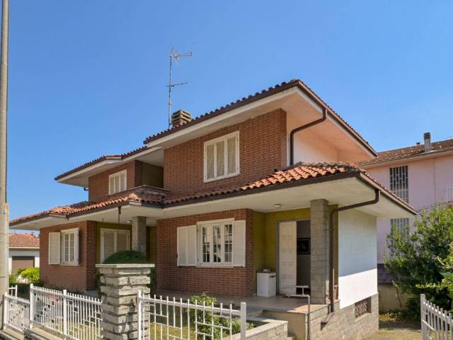 Villa Indipendente in vendita a Piemonte, Cuneo