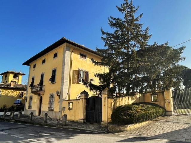 Villa Indipendente in vendita a La Serra, San Miniato