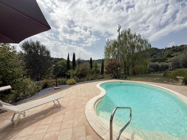 Villa Indipendente in vendita a La Serra, San Miniato