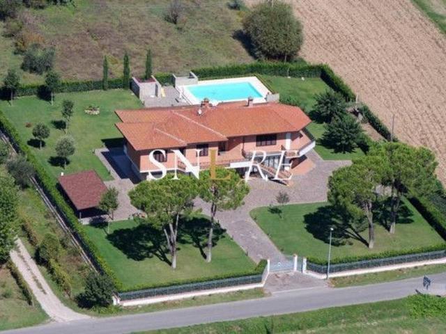 Villa Indipendente in vendita a San Miniato, Toscana