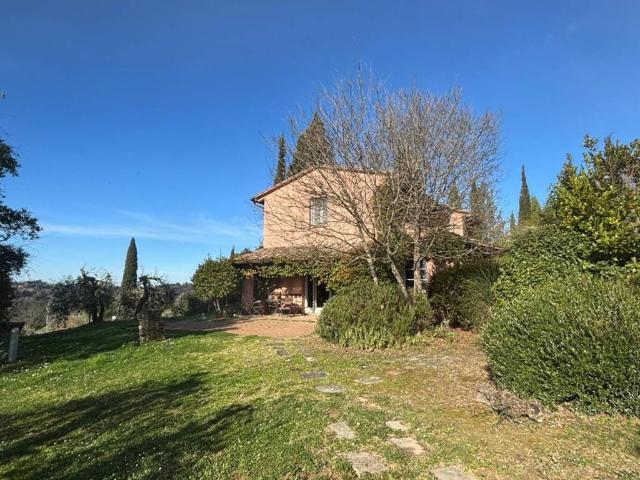 Villa Indipendente in vendita a La Scala, San Miniato
