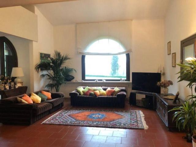 Villa Indipendente in vendita a San Miniato, Toscana