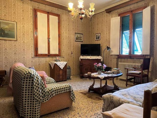 Villa Indipendente in vendita a Catena, San Miniato