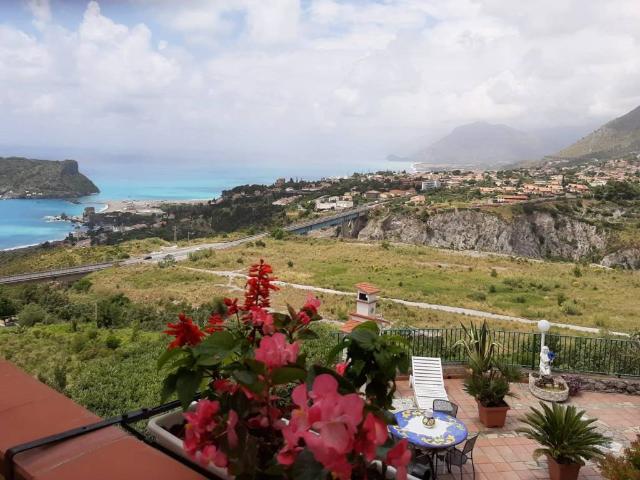 Villa Indipendente in vendita a Calabria, Cosenza