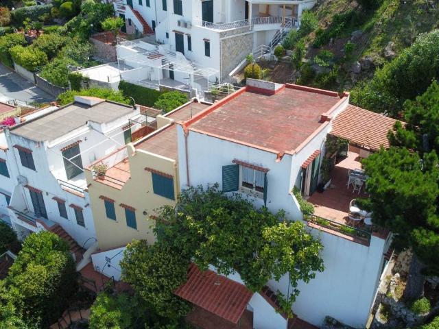 Villa Indipendente in vendita a Calabria, Cosenza