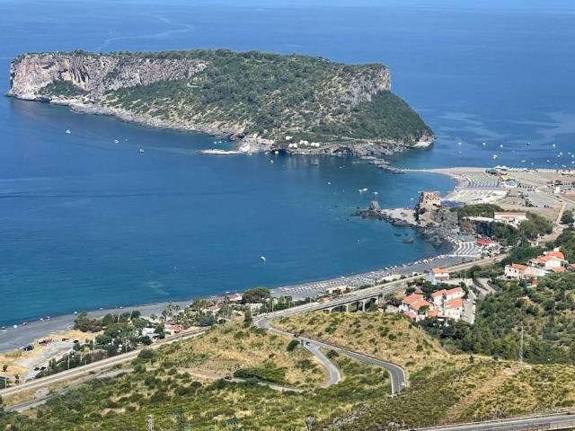 Villa Indipendente in vendita a Calabria, Cosenza