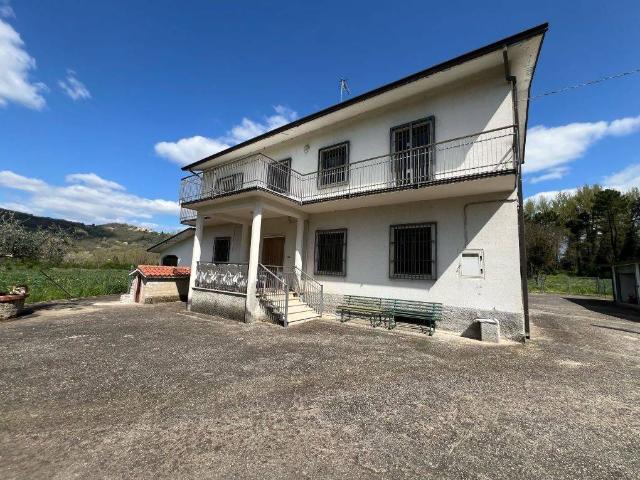Villa Indipendente in vendita a San Nicola Manfredi, Campania